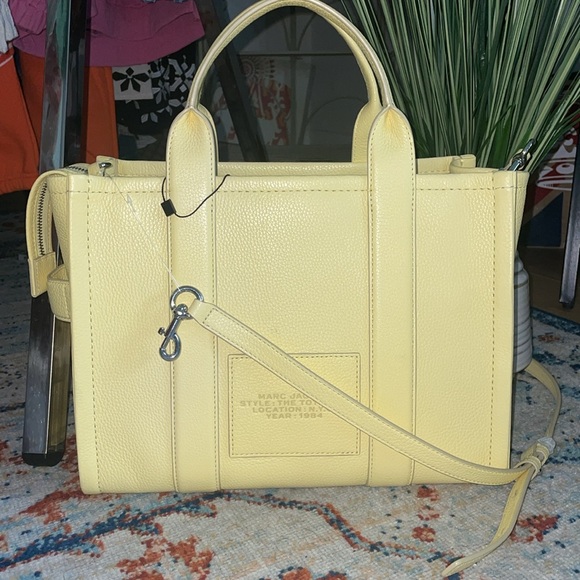 Marc Jacobs The Tote Bag - Picture 2 of 10